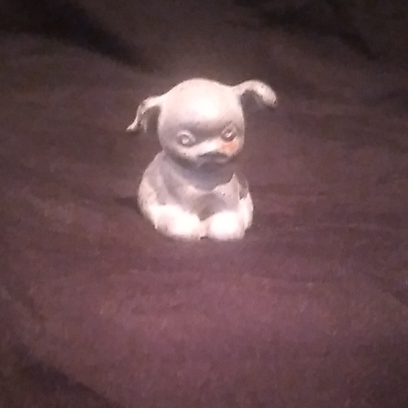Other - Vintage Cast Iron "Bucki Carbons Ribbons" Gray Advertising Puppy (S1)